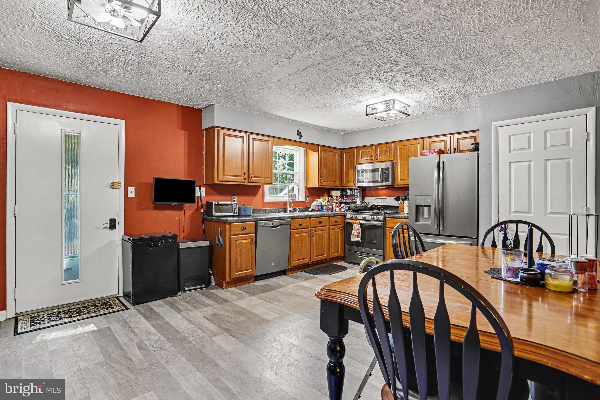 2885 Freysville Road Red Lion, PA 17356 - Photo 11 of 31
