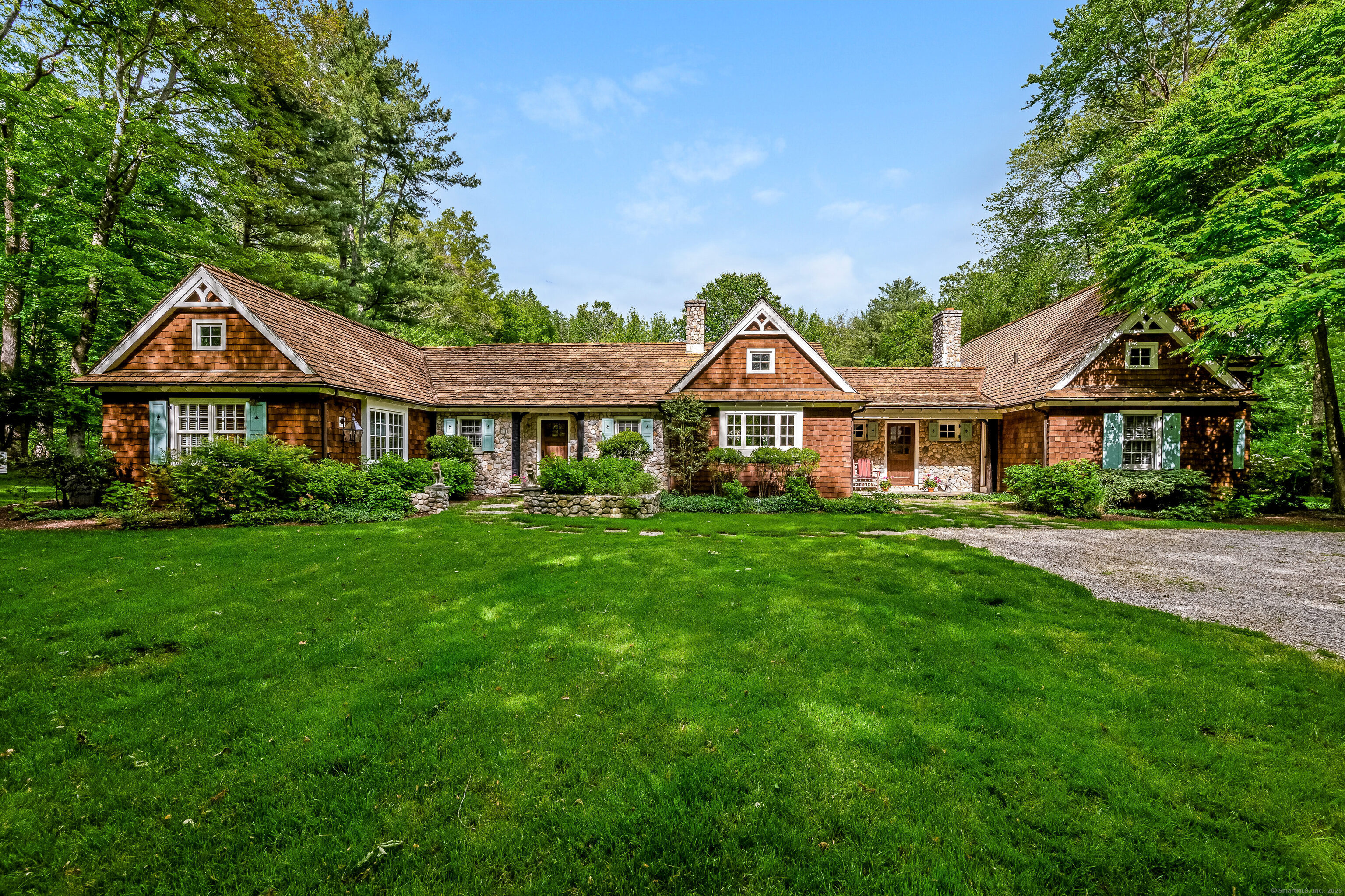 37 Salisbury Road Darien, CT 06820 - Photo 1 of 1