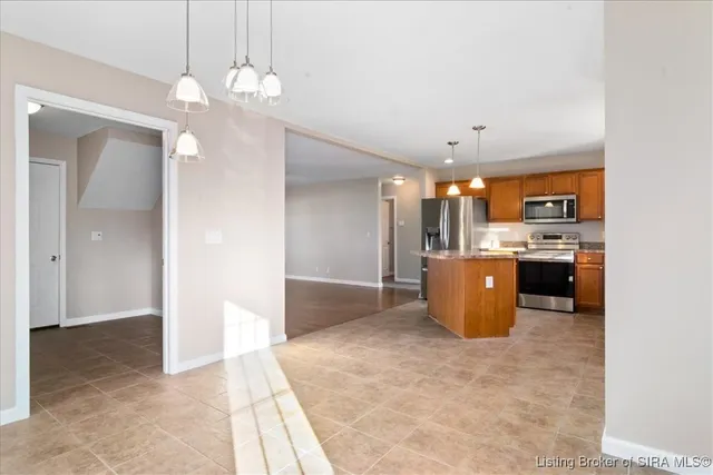 $399,900 | 13621 Prairie Drive, Evansville, IN 47725