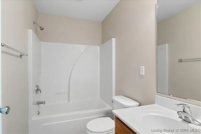 $399,900 | 13621 Prairie Drive, Evansville, IN 47725