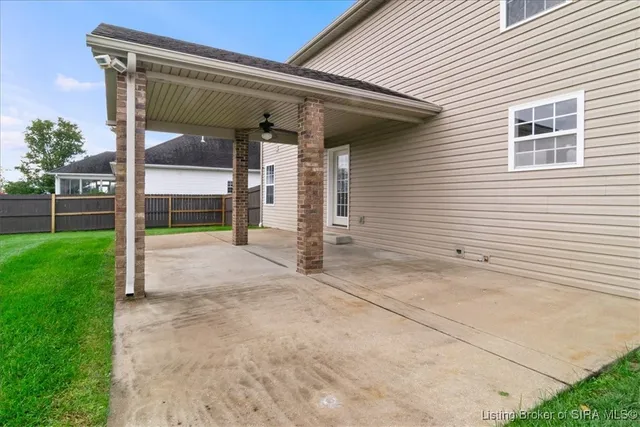 $399,900 | 13621 Prairie Drive, Evansville, IN 47725