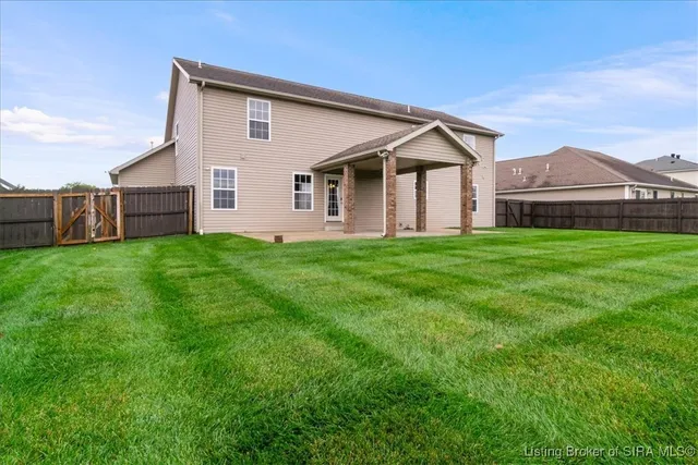$399,900 | 13621 Prairie Drive, Evansville, IN 47725
