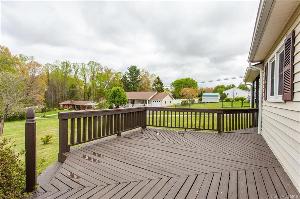 102 Liberty Road Candler, NC 28715 - Photo 12 of 17 Gallery Image 12