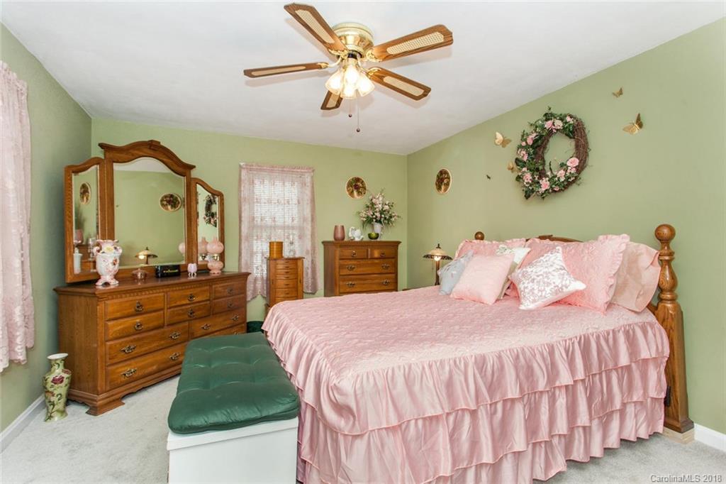 102 Liberty Road Candler, NC 28715 - Photo 8 of 17 Gallery Image 8