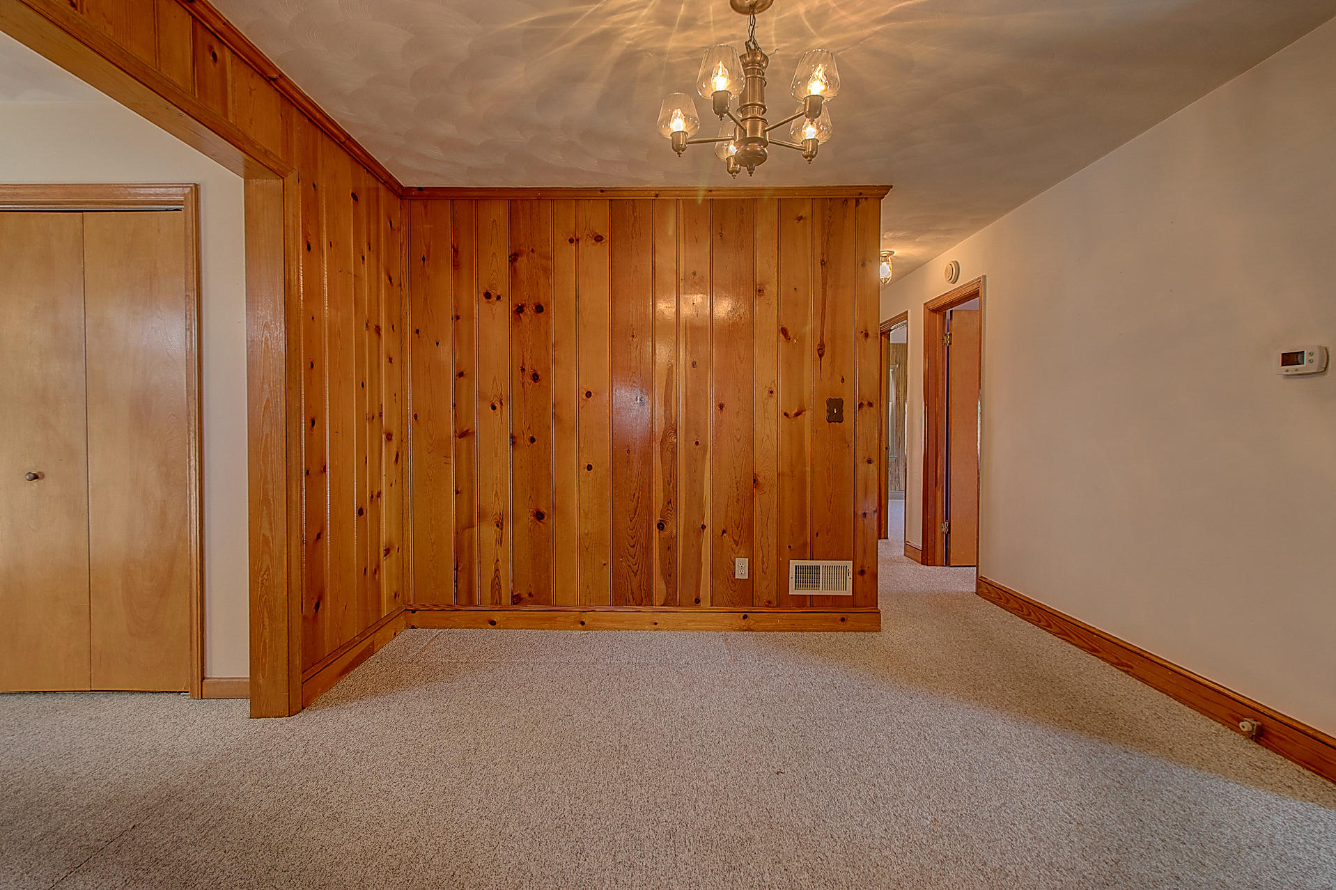 6524 Sherry Road Roanoke, VA 24019 - Photo 12 of 27 IMG_2822_3_4_5_6