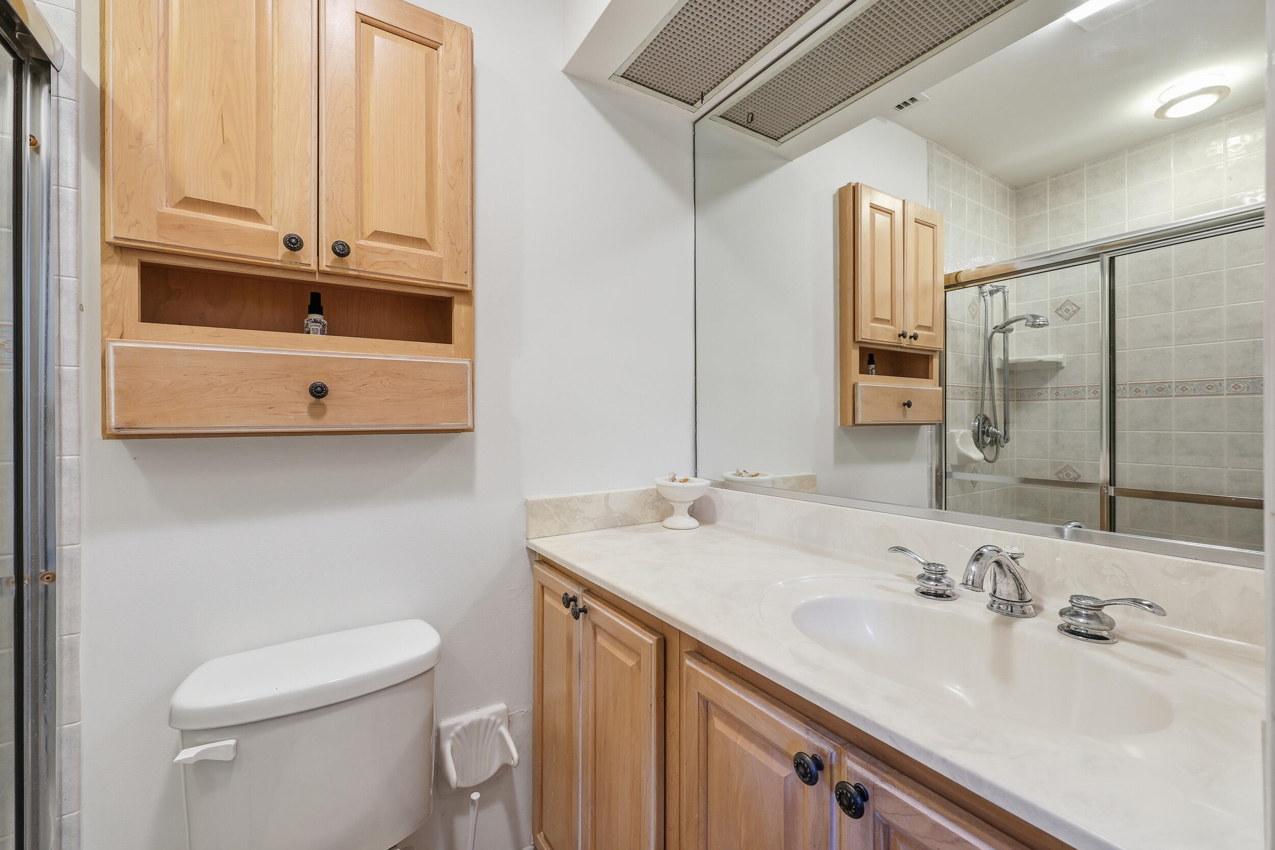 10297 Sandy Run Road Jupiter, FL 33478 - Photo 23 of 50 2nd Bathroom