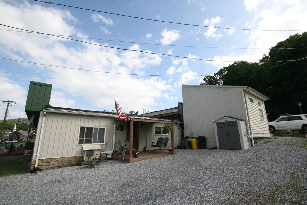 20639 Rio Grand Street Three Springs, PA 17264 - Photo 2 of 39 Gallery Image 2