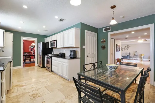 $2,990 | 1550 Aris Avenue, Metairie, LA 70005