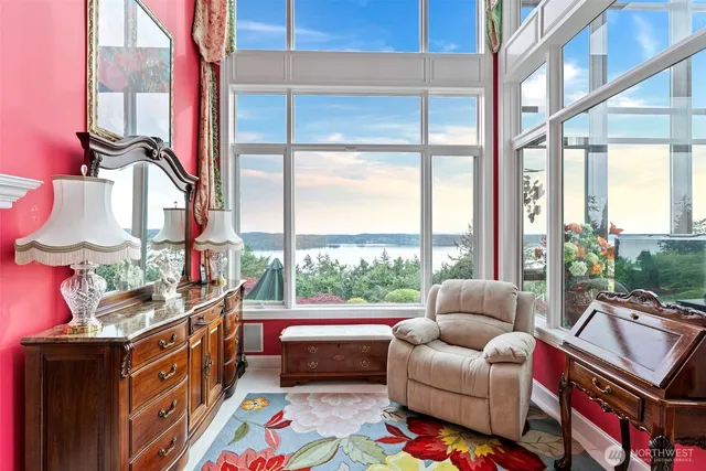 $4,900,000 | 1022 7th Court, Fox Island, WA 98333