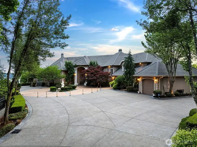 $4,900,000 | 1022 7th Court, Fox Island, WA 98333