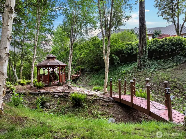 $4,900,000 | 1022 7th Court, Fox Island, WA 98333