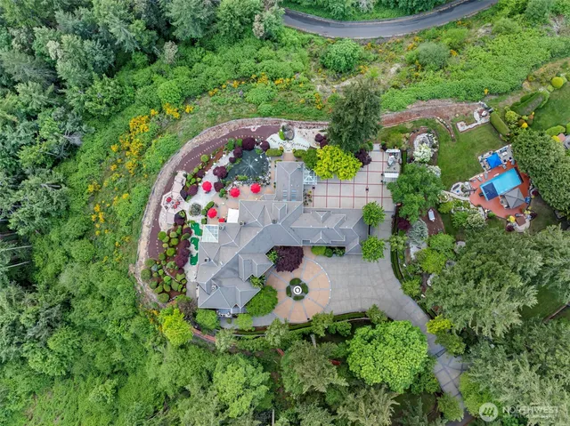 $4,900,000 | 1022 7th Court, Fox Island, WA 98333