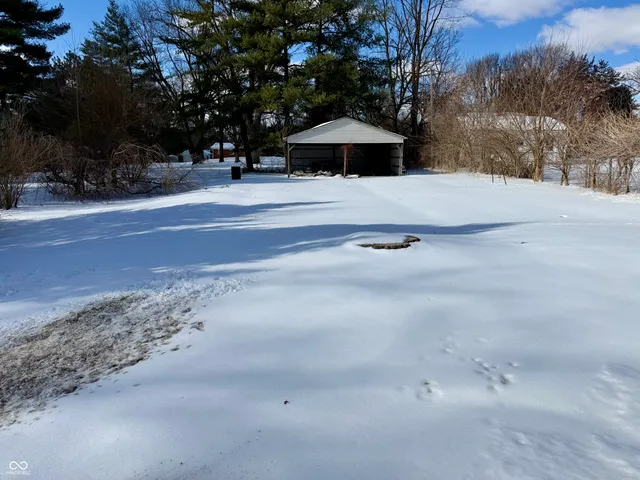 $169,900 | 886 South Raceway Road, Indianapolis, IN 46231