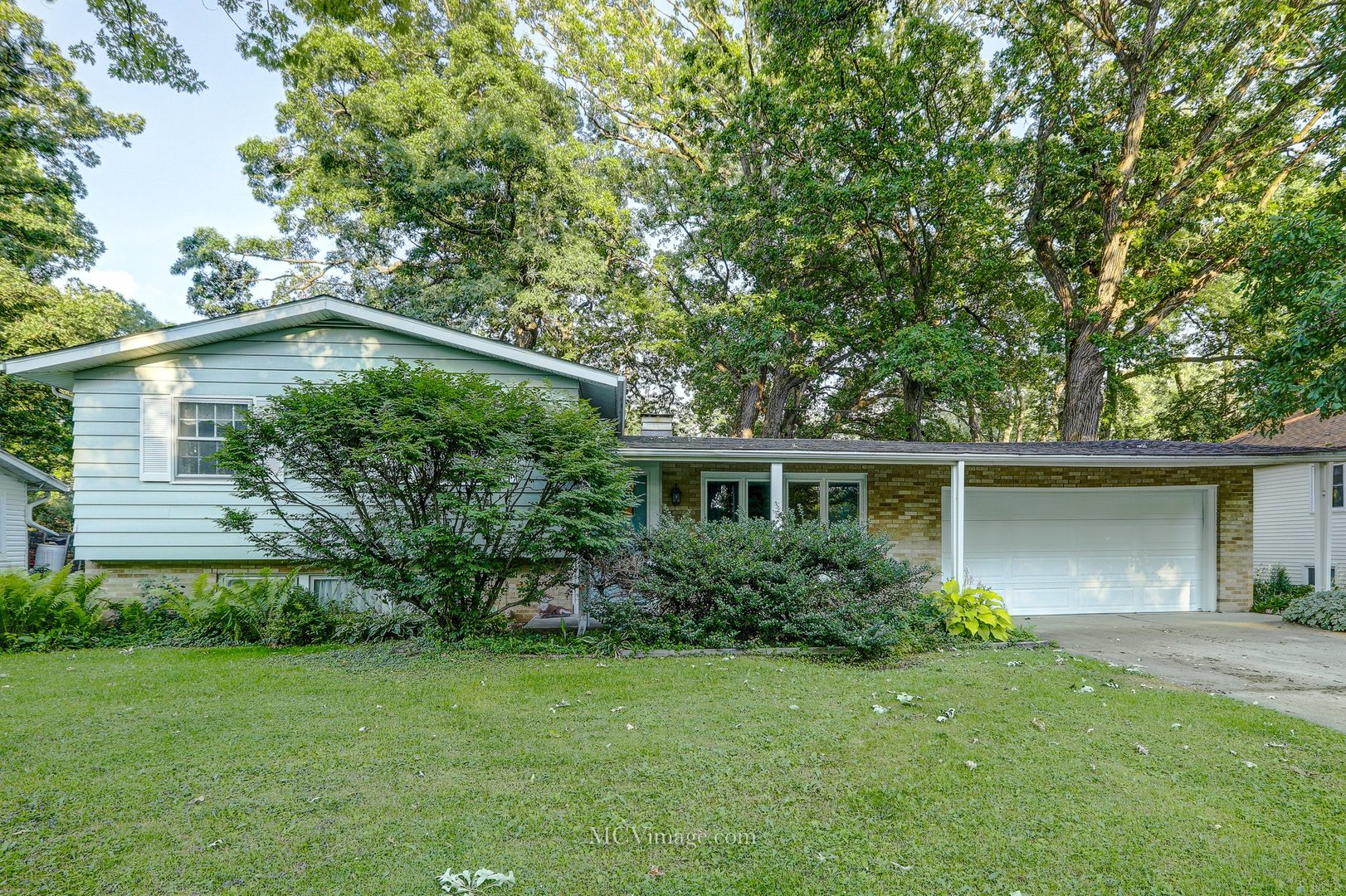 49 Briarcliff Road Montgomery, IL 60538 - Photo 1 of 30