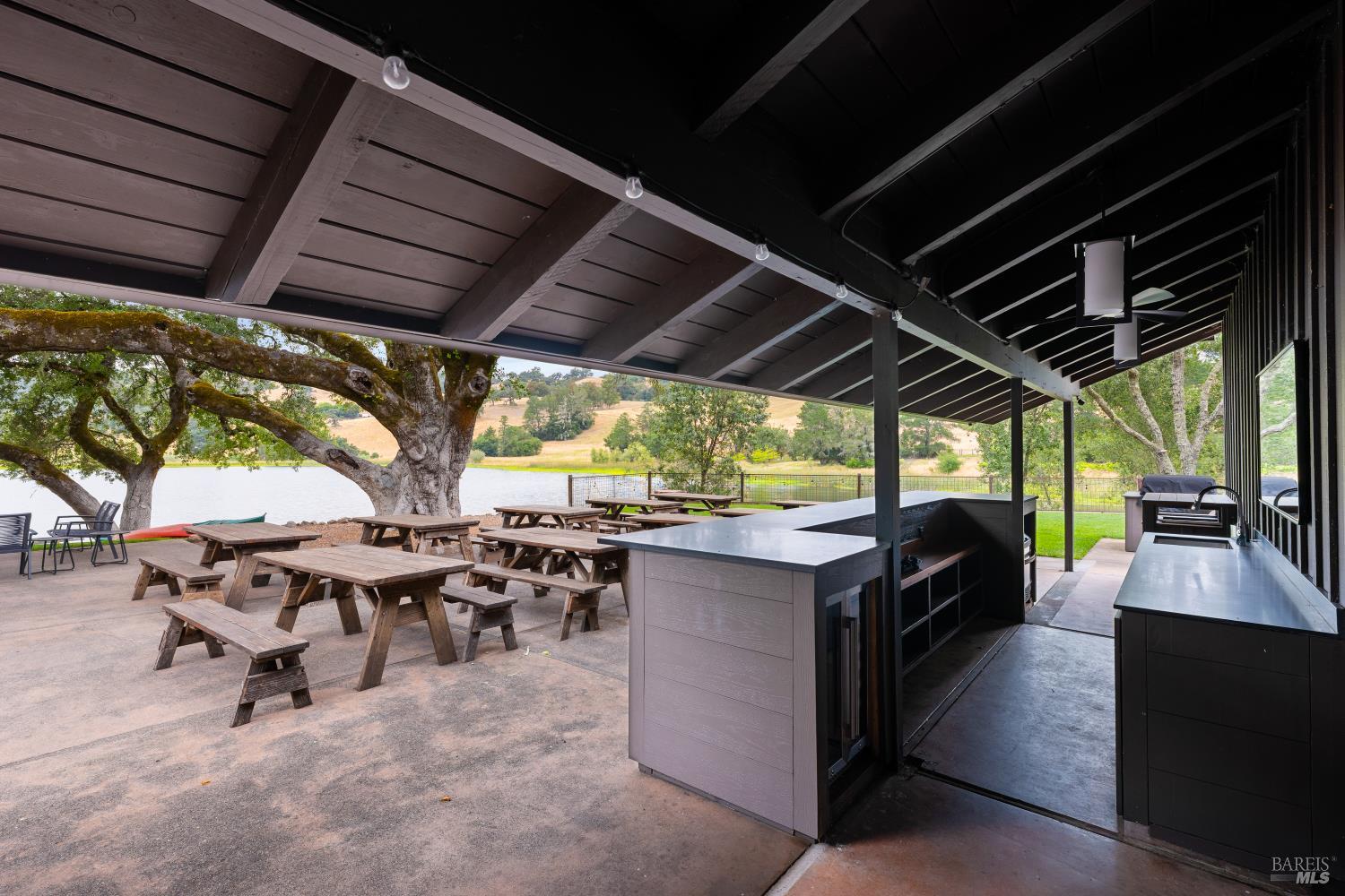 23655 Vineyard Road Geyserville, CA 95441 - Photo 29 of 38