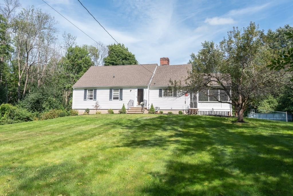 4 Baldpate Road Georgetown, MA 01833 - Photo 2 of 40