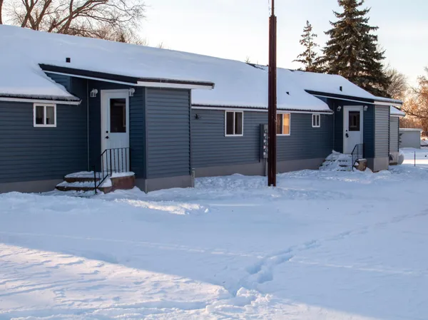 $329,500 | 605 Carlson Place, Henning, MN 56551