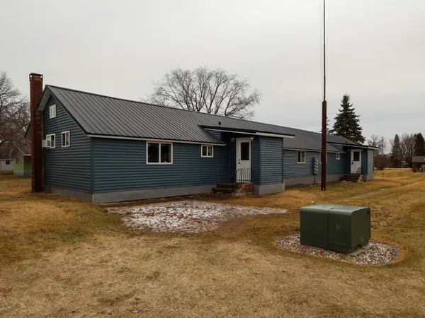 $329,500 | 605 Carlson Place, Henning, MN 56551