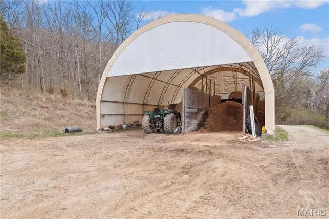 $1,600,000 | 15811 Jedberg Lane, Ballwin, MO 63021