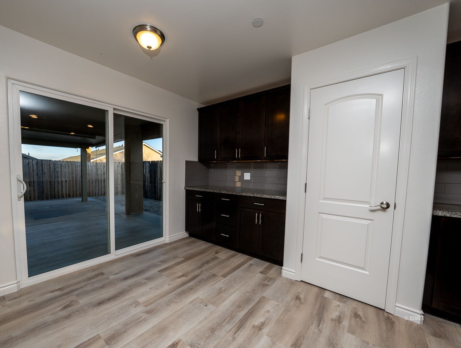 1112 Porter Street Ridgecrest, CA 93555 - Photo 12 of 48
