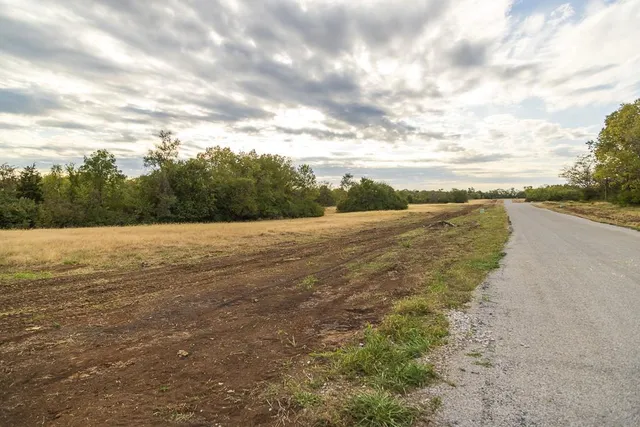 $180,400 | Lot 14 Timber Ridge Drive, Peculiar, MO 64078