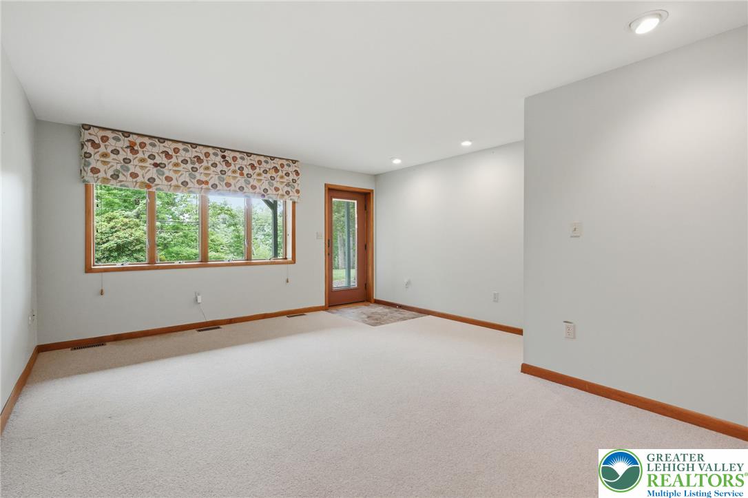 17 Maplewood Road Berwick, PA 18603 - Photo 42 of 68 Gallery Image 42