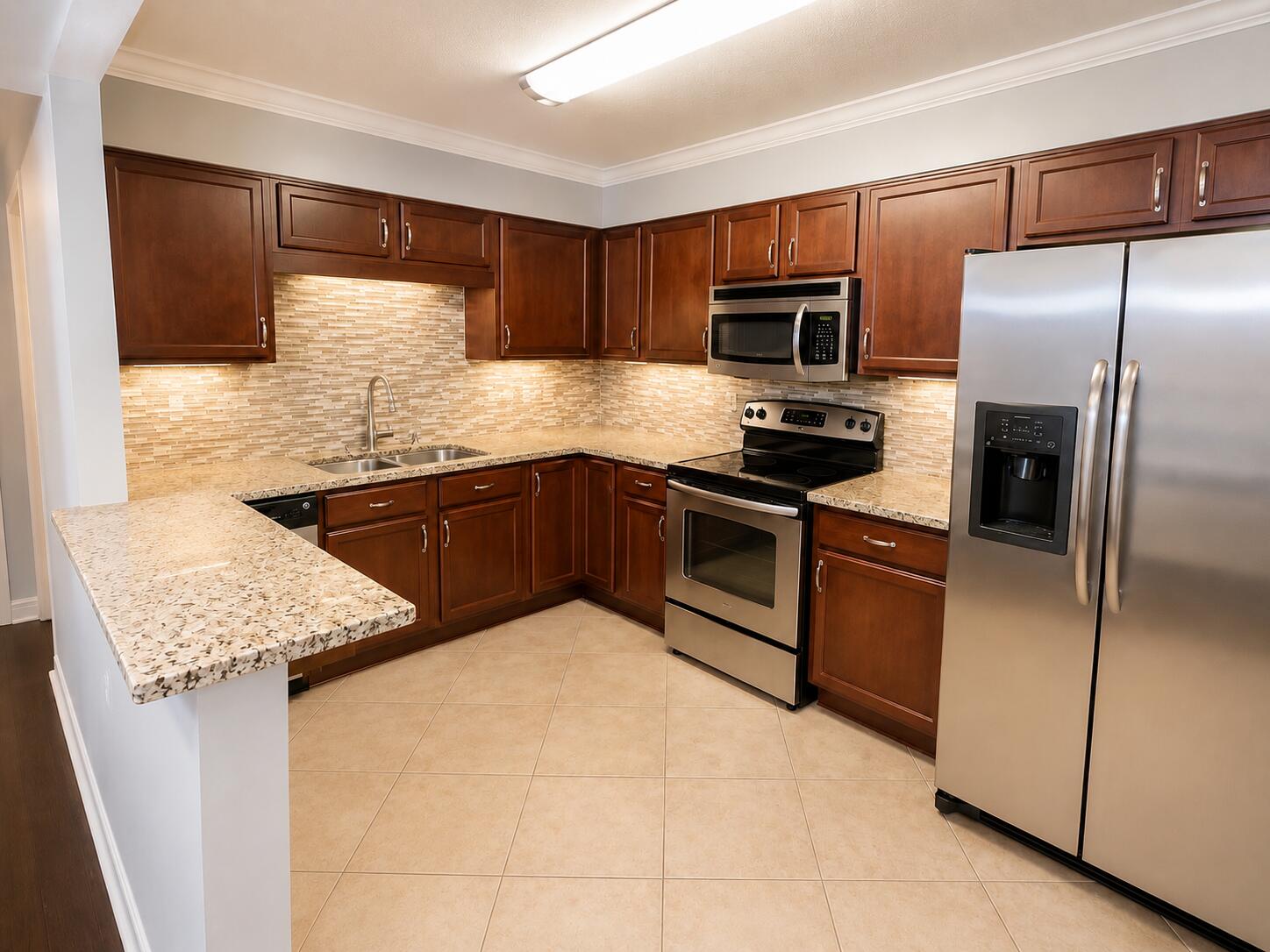 1131 Stringers Ridge Road, Unit 6B Chattanooga, TN 37405 - Photo 12 of 47 A9073F5B-BADA-4067-A213-53918B421FC5