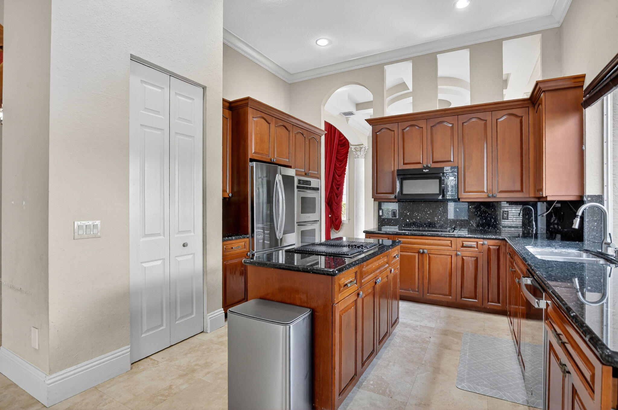 9833 Palma Vista Way Boca Raton, FL 33428 - Photo 12 of 45 Kitchen View 2