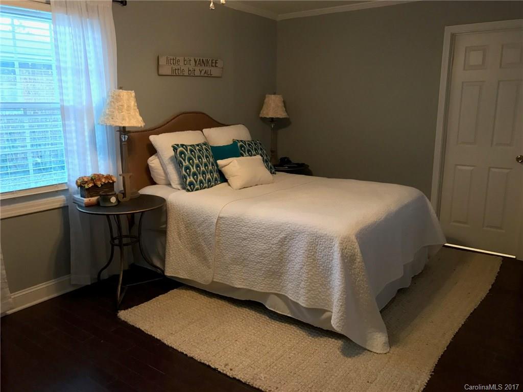 629 Lochridge Road, Unit 32 Charlotte, NC 28209 - Photo 7 of 13 Gallery Image 7