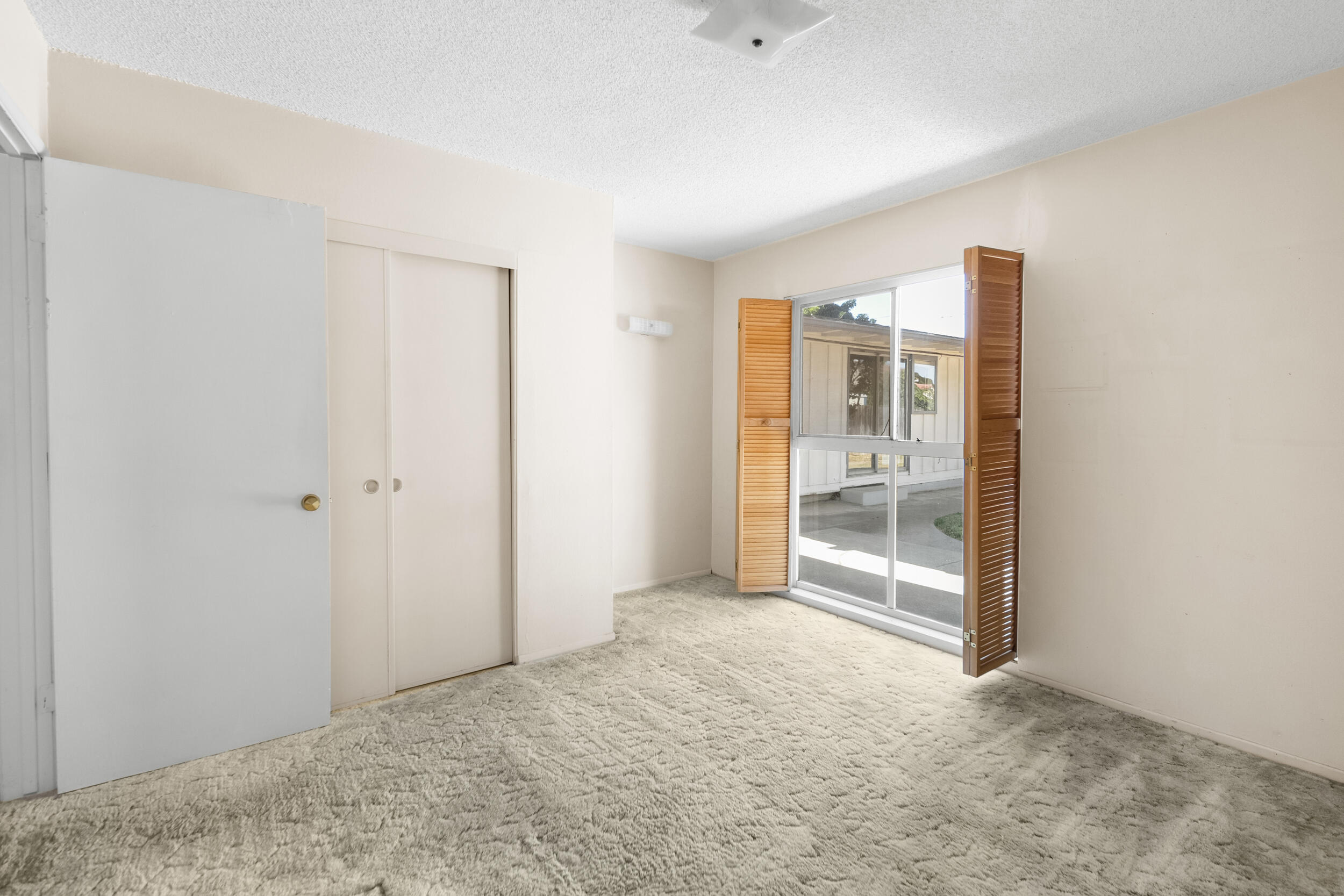 509 North Second Street Lompoc, CA 93436 - Photo 12 of 34 Second bedroom