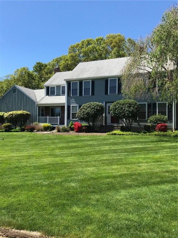 26 Briarwood Road Lincoln, RI 02865 - Photo 2 of 28 Gallery Image 2
