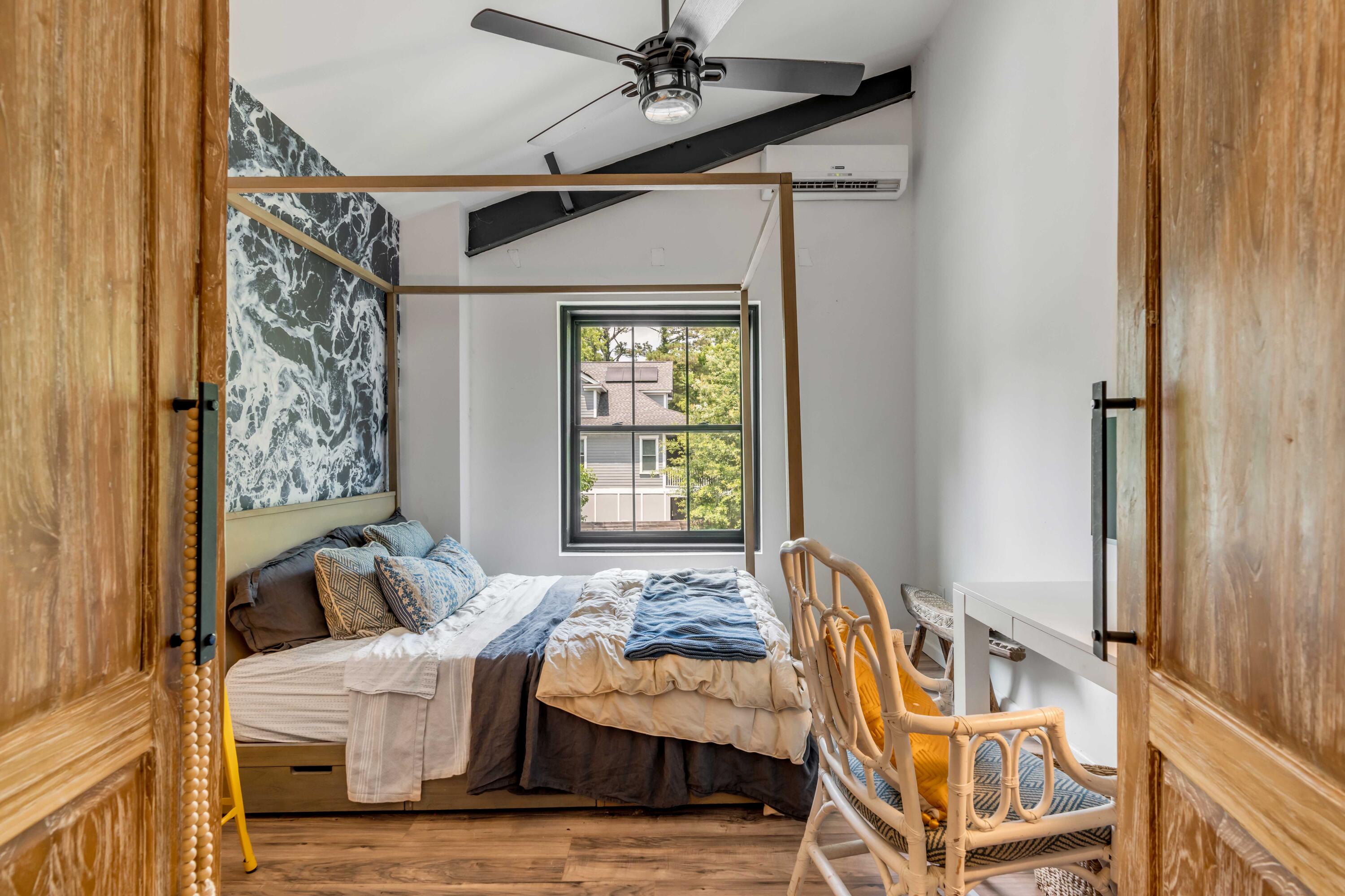 1430 Jefferson Road Mount Pleasant, SC 29466 - Photo 15 of 26 Guest Bedroom