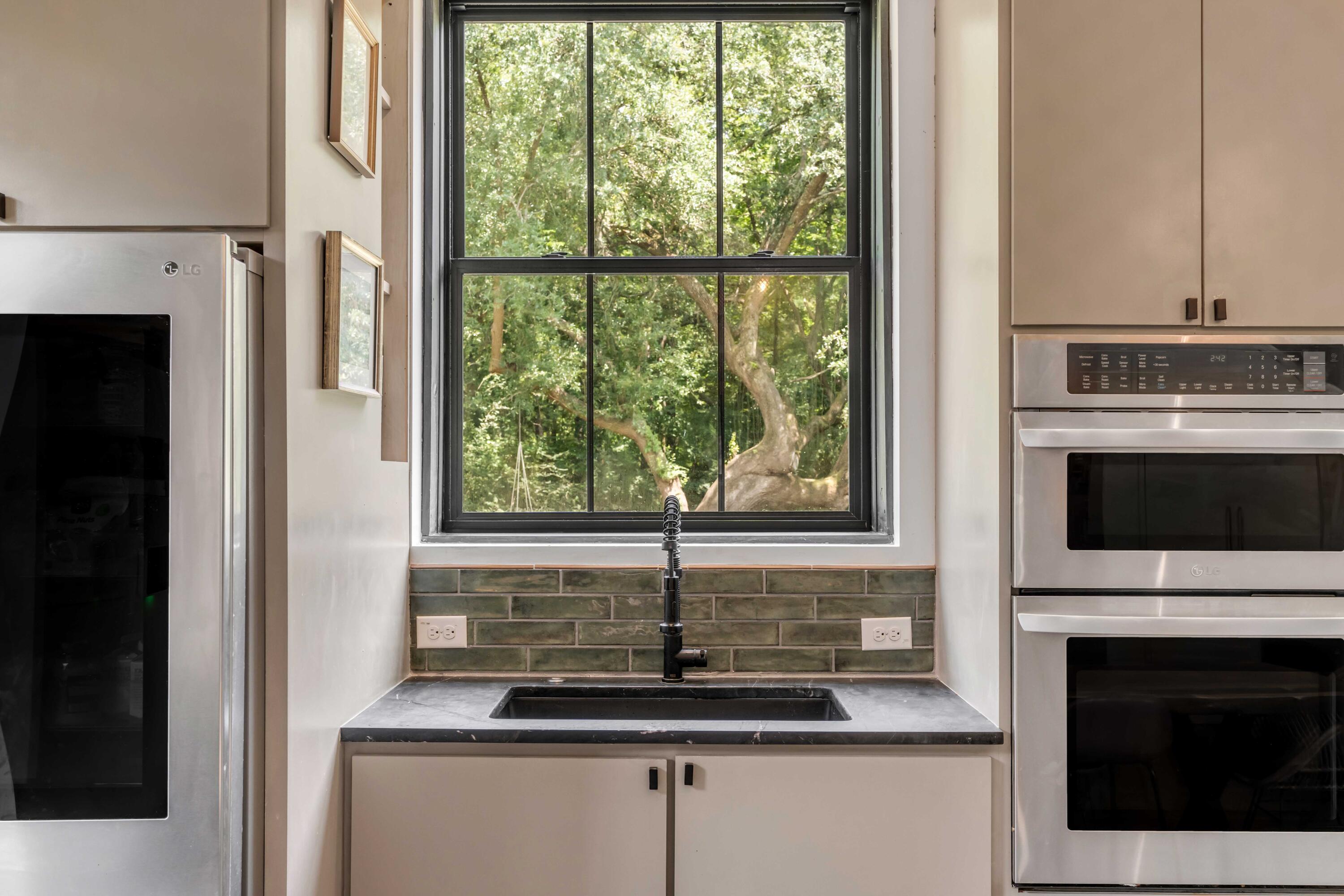 1430 Jefferson Road Mount Pleasant, SC 29466 - Photo 8 of 26 Kitchen