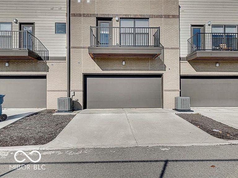 2579 Filson Street Carmel, IN 46032 - Photo 12 of 17