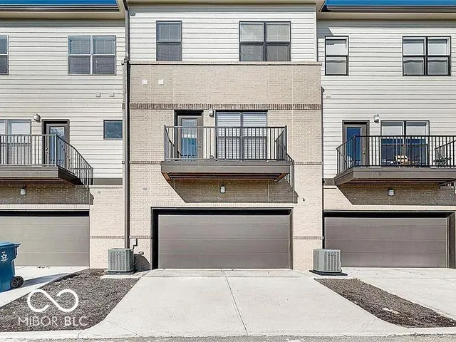 $2,600 | 2579 Filson Street, Carmel, IN 46032