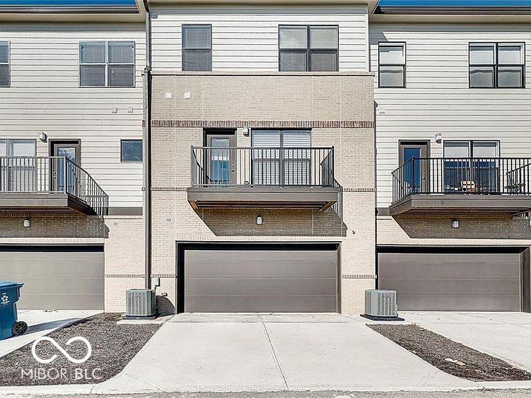 2579 Filson Street Carmel, IN 46032 - Photo 13 of 17