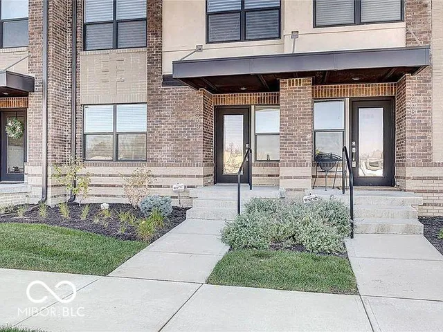 $2,600 | 2579 Filson Street, Carmel, IN 46032