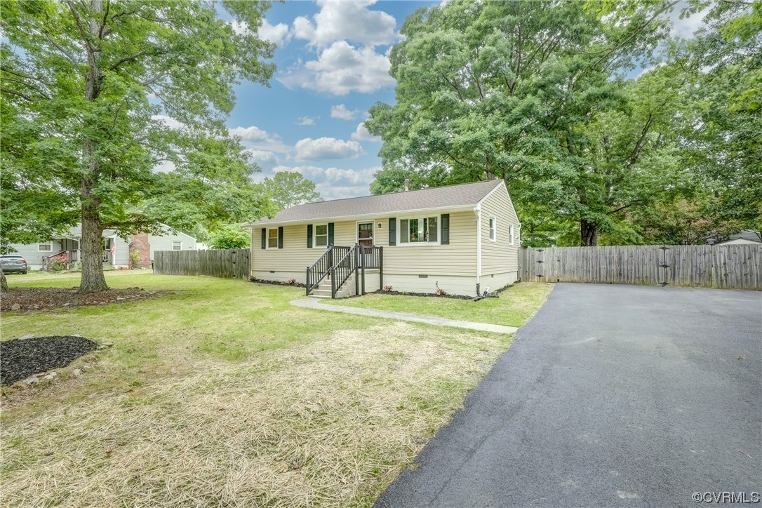 15518 Exter Mill Road Chesterfield, VA 23838 - Photo 3 of 38 a view of house with outdoor space and tree s