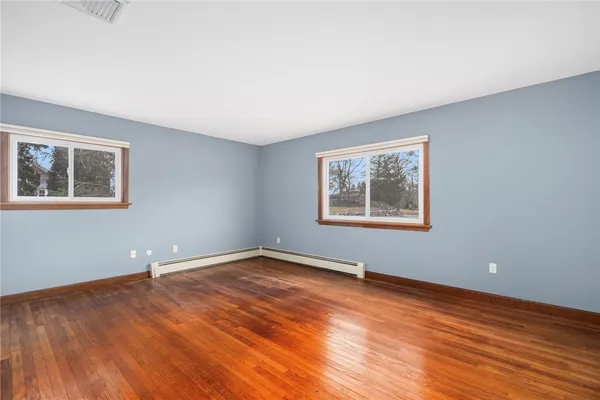 $1,200,000 | 141 Peckham Road, Little Compton, RI 02837