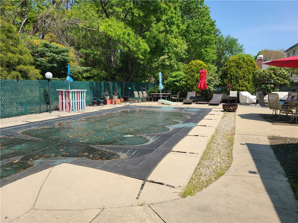 20 Spencer Road Smithfield, RI 02828 - Photo 14 of 18