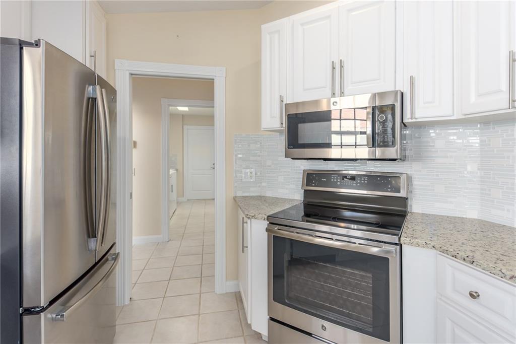 835 Southwest Tamarrow Place Stuart, FL 34997 - Photo 10 of 30 Gallery Image 10