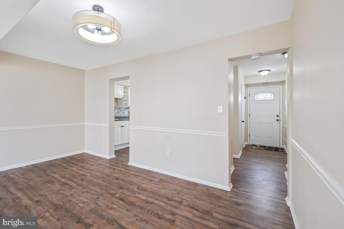 17513 Hoskinson Road Poolesville, MD 20837 - Photo 14 of 30