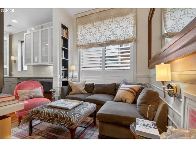 $590,000 | 2018 Northwest 16th Avenue, Portland, OR 97209