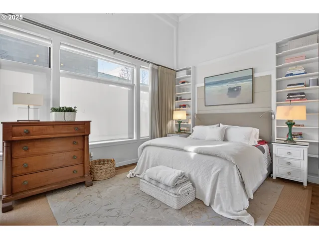 $590,000 | 2018 Northwest 16th Avenue, Portland, OR 97209