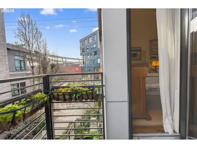 $590,000 | 2018 Northwest 16th Avenue, Portland, OR 97209