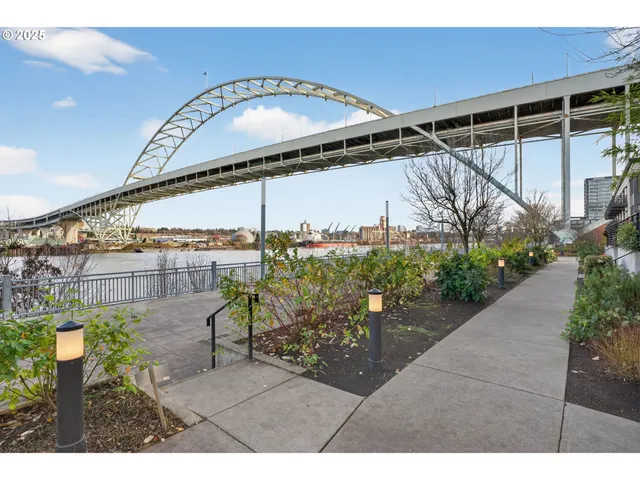 $590,000 | 2018 Northwest 16th Avenue, Portland, OR 97209