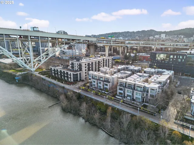 $590,000 | 2018 Northwest 16th Avenue, Portland, OR 97209