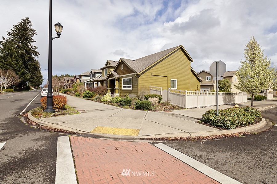6632 Ruddell Road Southeast Lacey, WA 98513 - Photo 3 of 25 Gallery Image 3