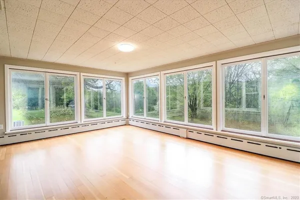 $4,000 | 20 Park Lane Road, New Milford, CT 06776