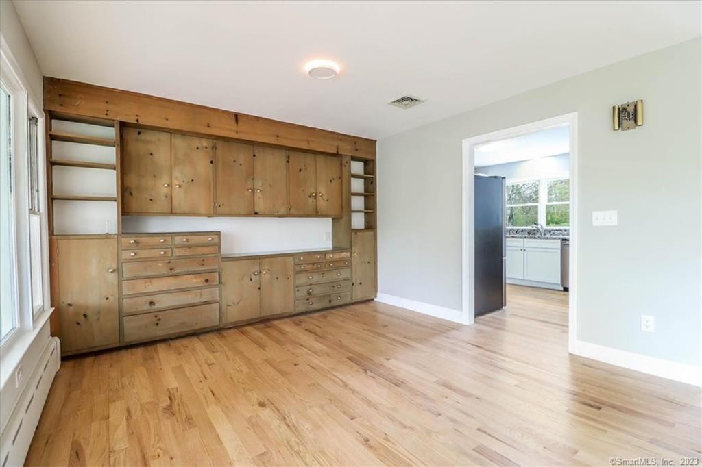 20 Park Lane Road New Milford, CT 06776 - Photo 6 of 21